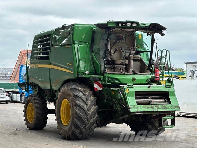 John Deere WT56/T560HM Mähdrescher *verunfallt* Зернозбиральні комбайни