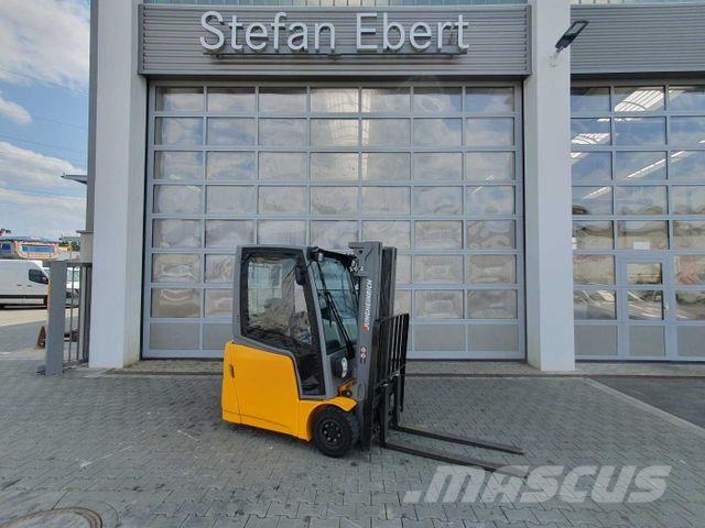 Jungheinrich EFG 215 / Triplex 4.25m / SS / nur 1.680h / 2021 Electric forklifts