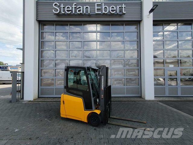 Jungheinrich EFG 215 / Triplex: 4.25m! / SS / 4.166h / 2024 Electric forklifts
