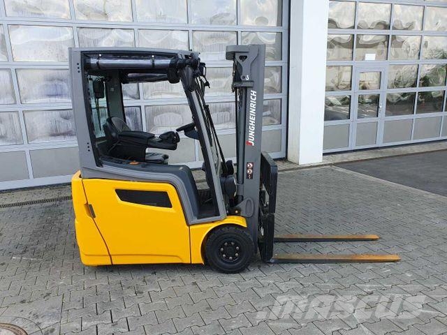 Jungheinrich EFG 215 / Triplex: 4.25m! / SS / nur 2.184h! Electric forklifts