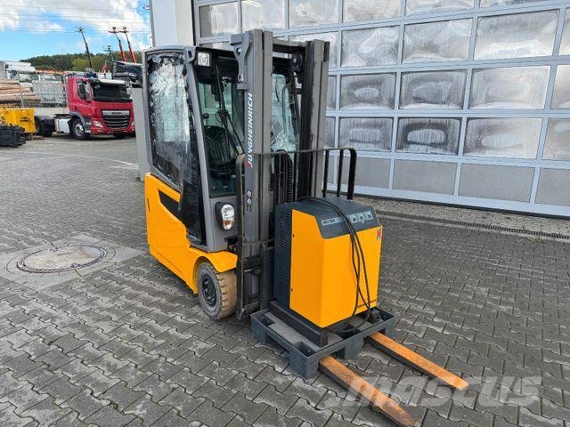 Jungheinrich EFG 215 / Triplex: 4.25m! / SS / nur 3.092h! Electric forklifts