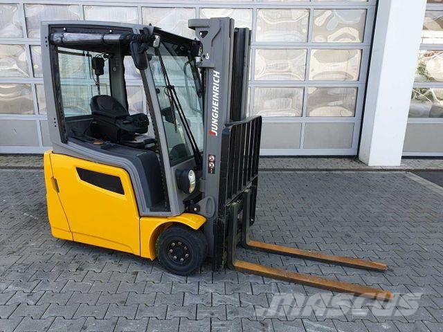 Jungheinrich EFG 215 / Triplex: 4.25m! / SS / nur 3.488h! Empilhadores eléctricos