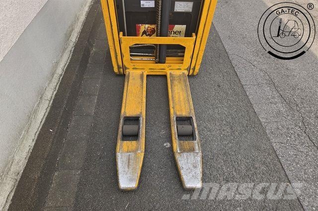 Jungheinrich EJC112 معدات الرفع عالي المستوى