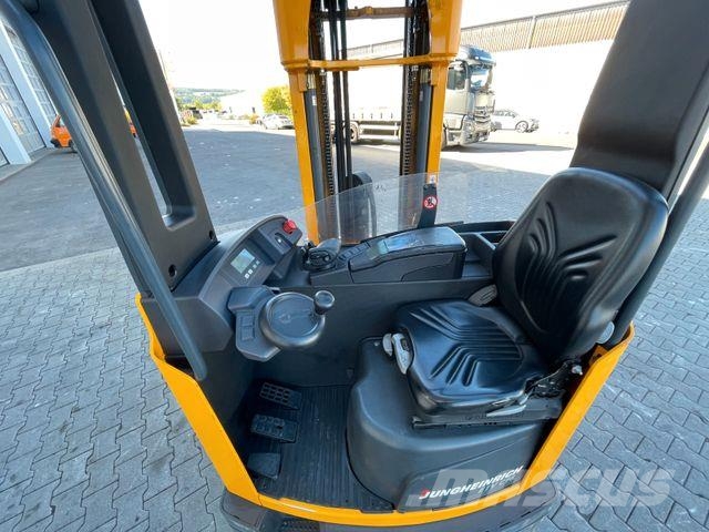 Jungheinrich ETV C16 / Triplex 5.3m / SS / nur 3.594h / 2023 Retraky