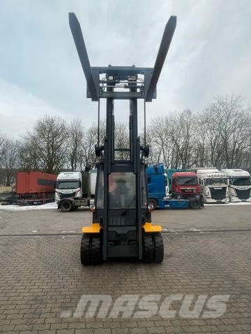 Jungheinrich TFG680 Duplex Gasstapler Seitensch. hydr. Zinken LPG forklifts
