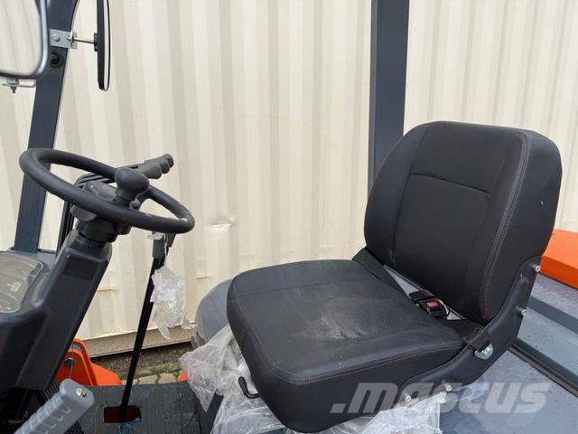 JX Power CPC25 / 2.5 Diesel /Sideshift 柴油叉车