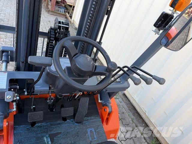 JX Power CPCD35 / 3.5T Diesel /Sideshift/Freihub Diesel Stapler