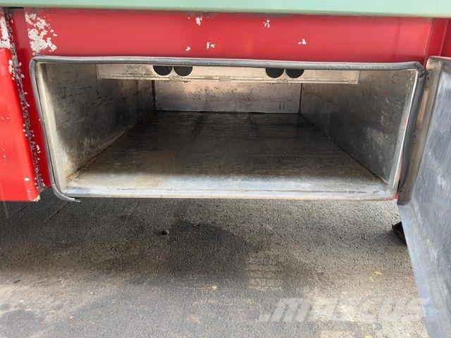 KA-BA 3.Stock /Hubdach/TRIDEC/Tränke Dyretransport semi-trailer