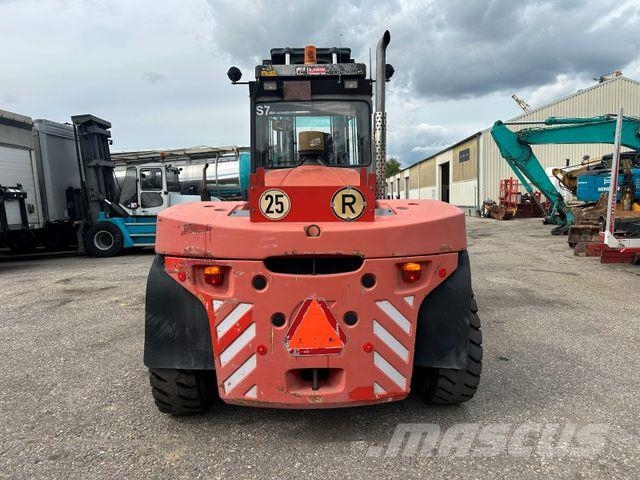 Kalmar DCE120-12 Diesel heftrucks