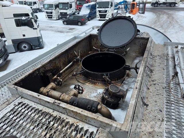 Kässbohrer STB / Lift / Alu/ ADR AT FL / 32.0 / BITUMEN Semi-trailer med Tank
