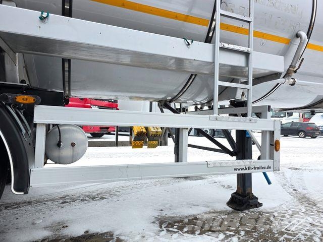 Kässbohrer STB / Lift / Alu/ ADR AT FL / 32.0 / BITUMEN Semi-trailer med Tank