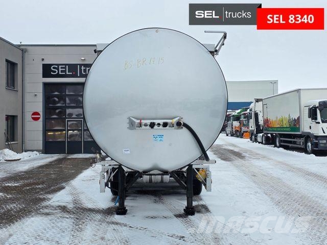 Kässbohrer STB / Lift / Alu/ ADR AT FL / 32.0 / BITUMEN Semi-trailer med Tank