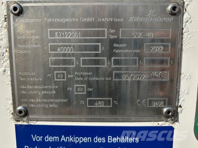 Kässbohrer XS Kippsilo / 40 m³ / eigene Hydraulik Pumpe Tankauflieger
