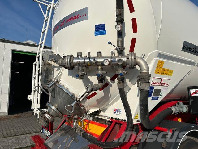 Kässbohrer XS Kippsilo / 40 m³ / eigene Hydraulik Pumpe Tankauflieger