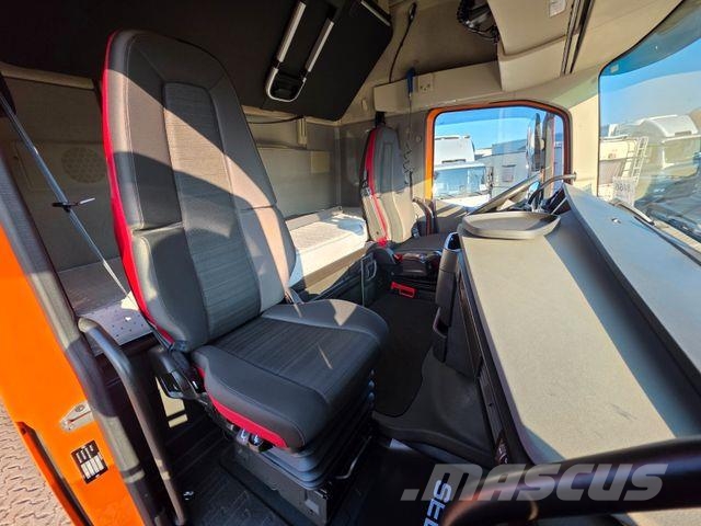 Kempf MULDE MIT KLAPPE!! / VOLVO 500 / KOMPLETT !! Kippladerauflieger