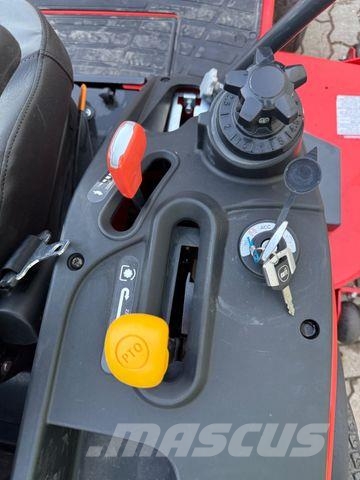 Kioti ZXD72 / Diesel / 136 Stunden / ZeroTurn ركوب الحشائش