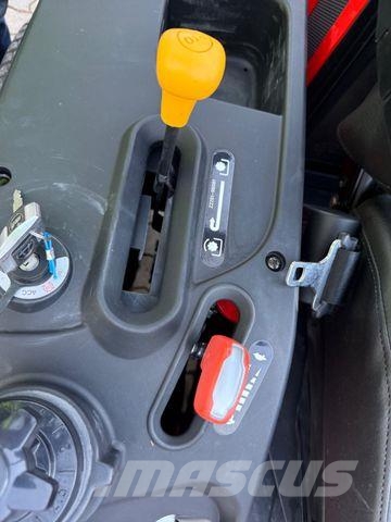 Kioti ZXD72 / Diesel / 136 Stunden / ZeroTurn ركوب الحشائش