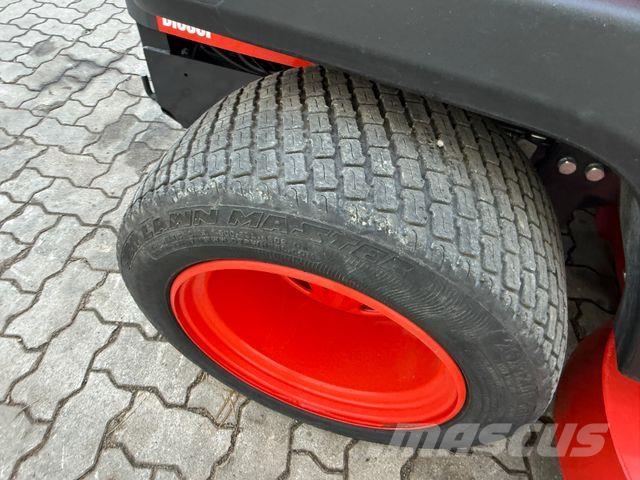 Kioti ZXD72 / Diesel / 136 Stunden / ZeroTurn ركوب الحشائش