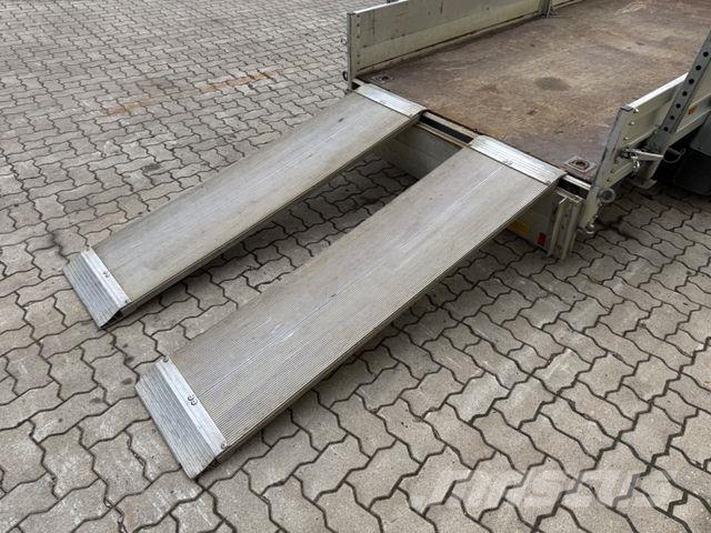 Koch Baumaschinenanhänger / Rampen / TÜV Januar 2027 Low loaders