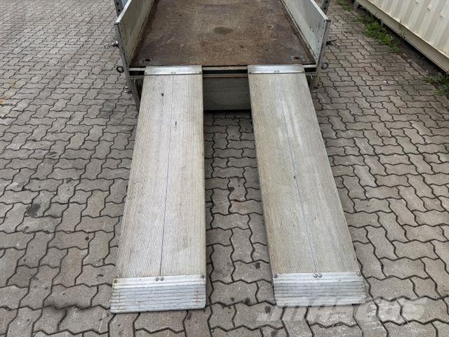 Koch Baumaschinenanhänger / Rampen / TÜV Januar 2027 Low loaders