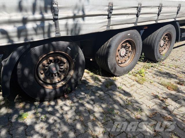 Kögel SN 24 JUMBO 2,9 m INNENHÖHE ERSTER HAND Poluprikolice sa ceradom