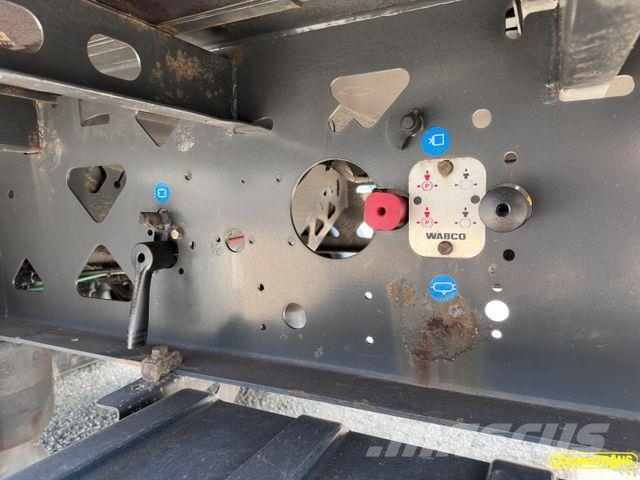 Kögel SN24-1 * STANDARD Semirremolques de caja de lona