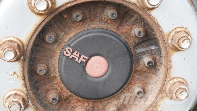 Kögel SN24 Plattform Liftachse SAF-Achsen Rungen Semirimorchi Ribassati