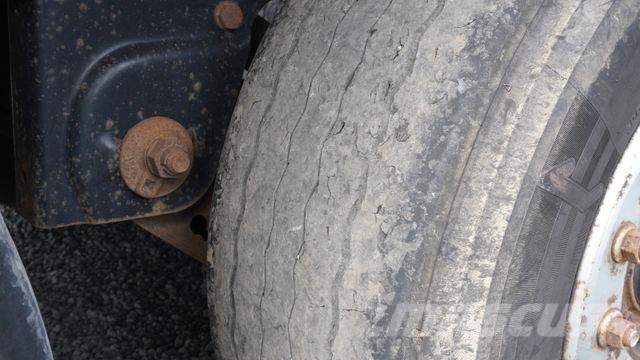 Kögel SN24 Plattform Liftachse SAF-Achsen Rungen Semirimorchi Ribassati