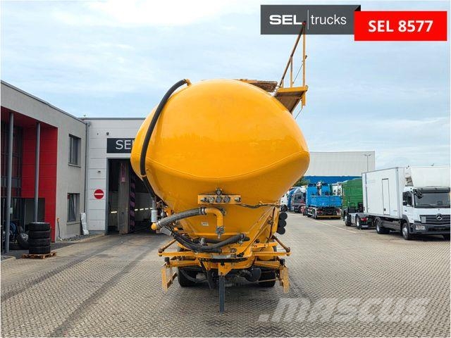Köhler BSCX31/51/6A / Inhalt (l): 51.000 Tanker semi-trailers