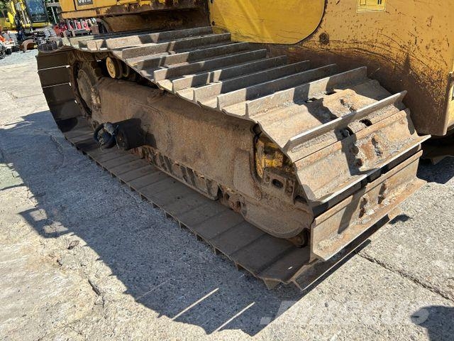 Komatsu D 65 PX - 18 **Ketten und Laufwerk NEU** Buldozer sobre oruga
