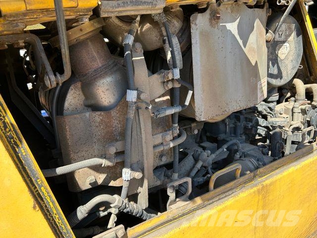 Komatsu D 65 PX - 18 **Ketten und Laufwerk NEU** Buldozer sobre oruga