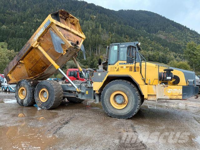 Komatsu HM 400-2 Dumper Mulde Dumper - Knickgelenk