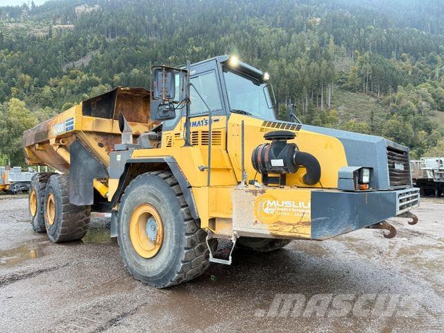 Komatsu HM 400-2 Dumper Mulde Dumper - Knickgelenk