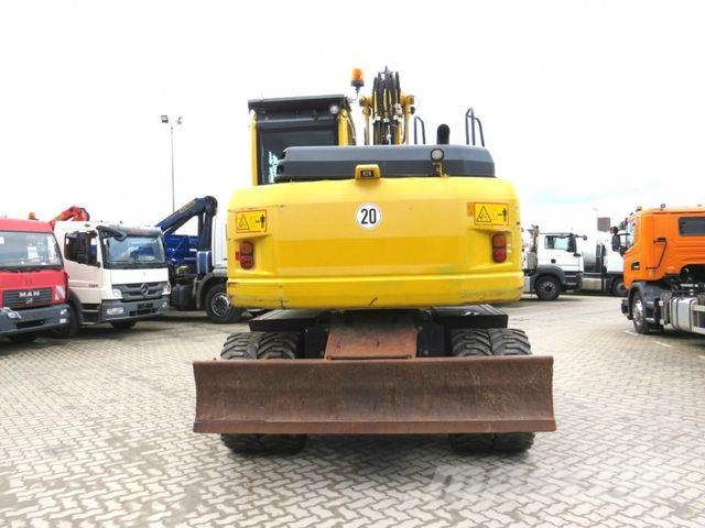 Komatsu Mobilbagger PW 148 - 8 Bagger 6.824h Deutsch top Pelle sur pneus