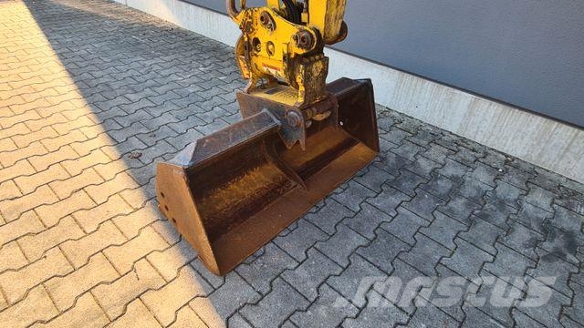 Komatsu PC 26 MR3 - Powertilt HS03 - Miniexcavadoras