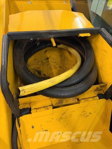 Komatsu PC 88 MR Bageri gusjeničari