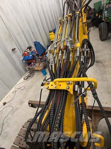 Komatsu PC 88 MR Bageri gusjeničari