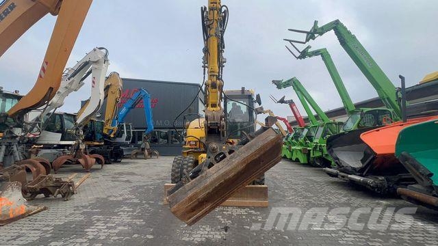 Komatsu PW 118 MR-8 Mobilbagger