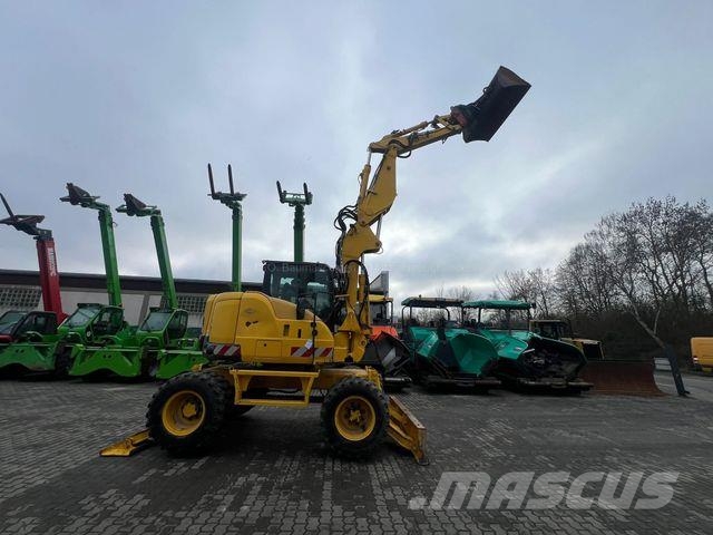 Komatsu PW 118 MR-8 Mobilbagger