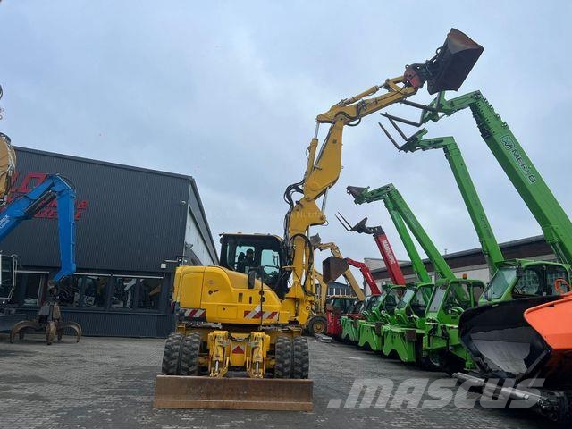 Komatsu PW 118 MR-8 Mobilbagger