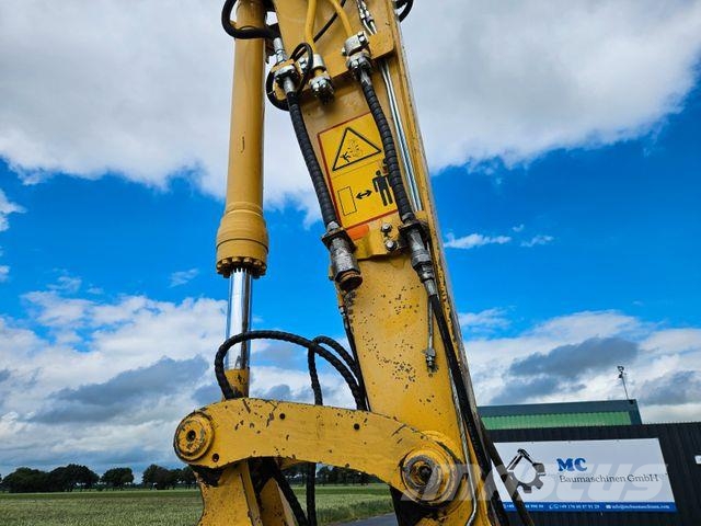 Komatsu PW 148 - 8 *2017*CE*6.941 h*Schild*Pratze*Löffel حفارات بعجل