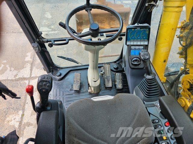 Komatsu PW 148 - 8 *2017*CE*6.941 h*Schild*Pratze*Löffel حفارات بعجل