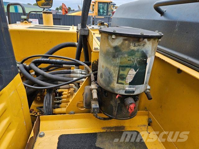 Komatsu PW 180 - 7 *2011*14.095h*Mono-Boom*4 × Pratze* Gumikerekes kotrók