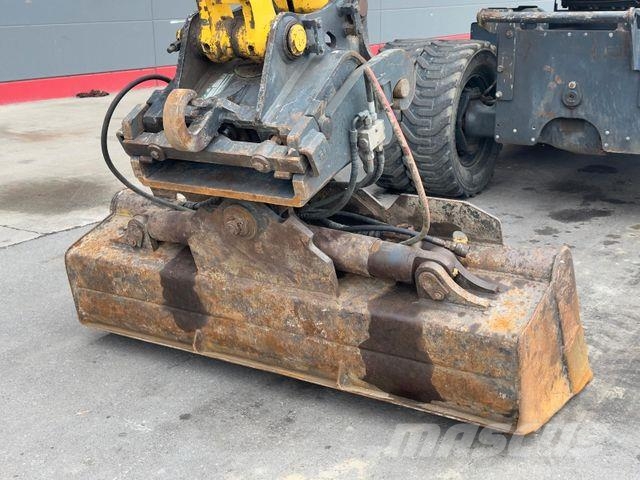 Komatsu PW148-10 Mobilbagger 90kW 4x4 Bj.2018 Escavadoras de rodas