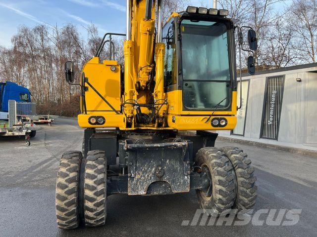 Komatsu PW180-10 Mobilbagger OilQuick Löffel Gumikerekes kotrók