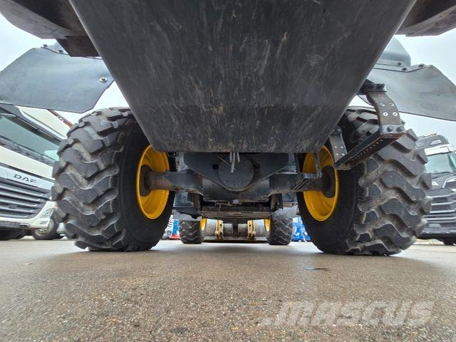 Komatsu WA 200 * WENIG BELASTET * TOP * NEUE REIFEN Wheel loaders