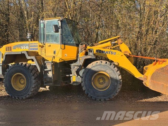 Komatsu WA 320Radlader inkl. Schaufel Wheel loaders