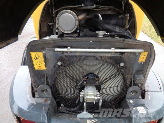 Komatsu WA 70-7 Chargeuse sur pneus