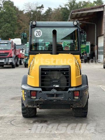Komatsu WA 70-7 37 kW 2016 Gabel & Schaufel Wheel loaders