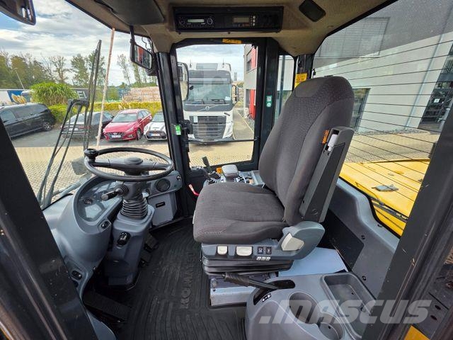 Komatsu WA250PZ-6 / Hochkippschaufel !!! TOP Radlader